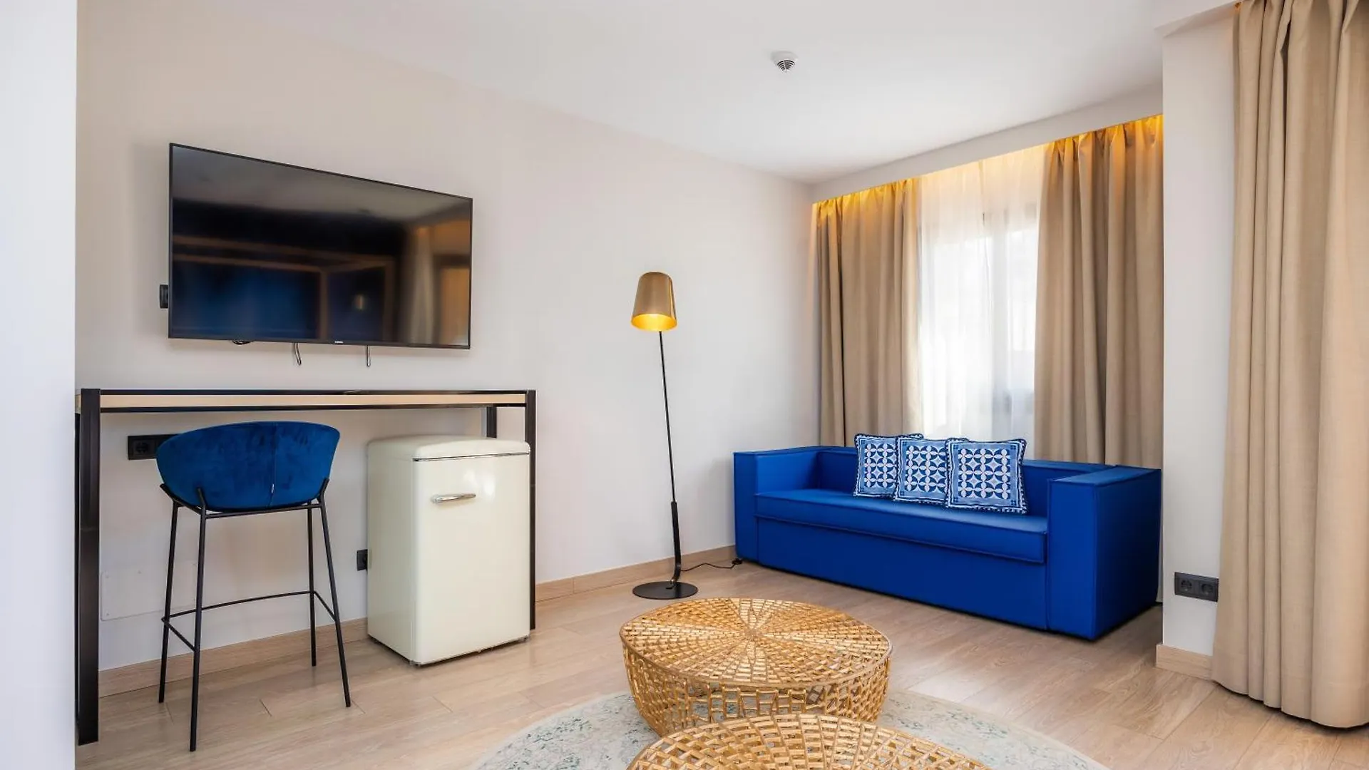 Marins Beach Club - Adults Only Hotel 칼라 미요르 4*,  스페인