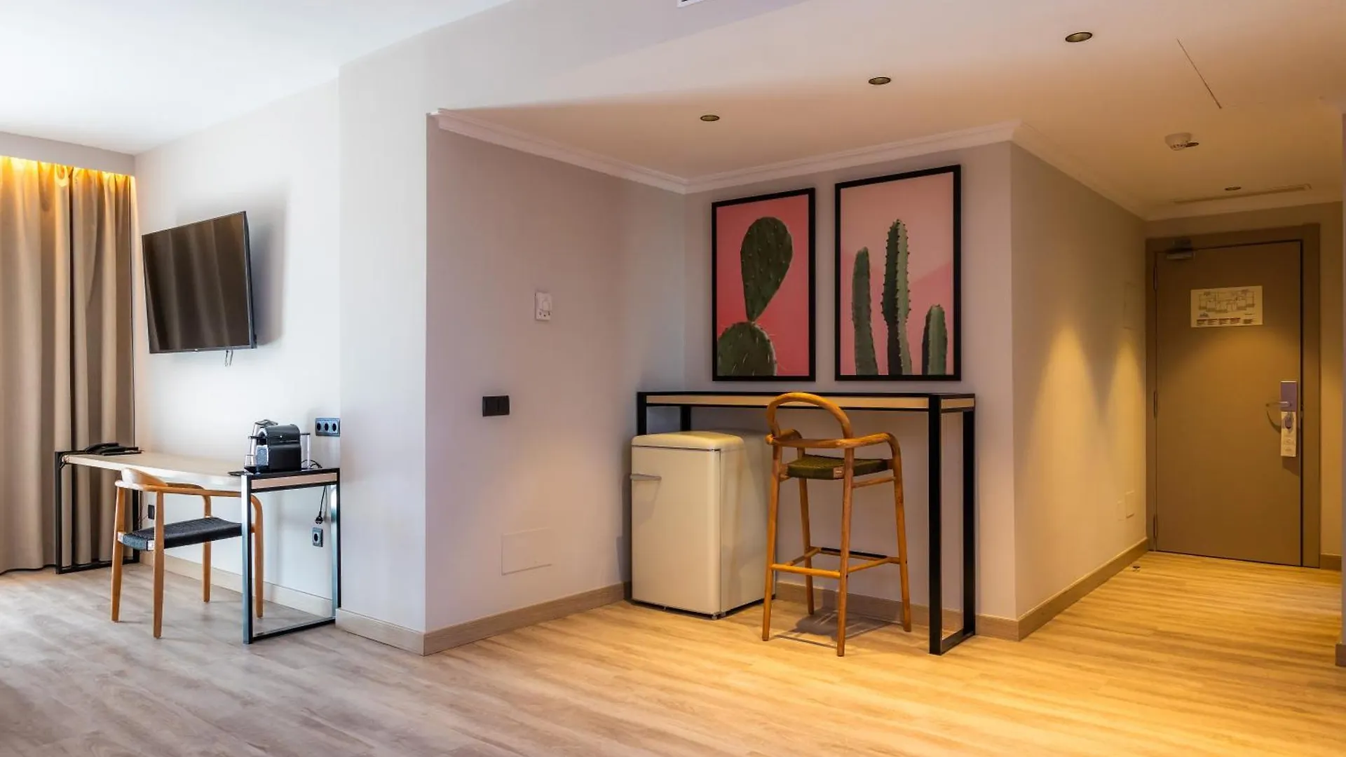 Marins Beach Club - Adults Only Hotel 칼라 미요르